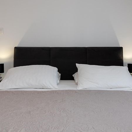 Apartmants Biocic โตรกีร์ ภายนอก รูปภาพ