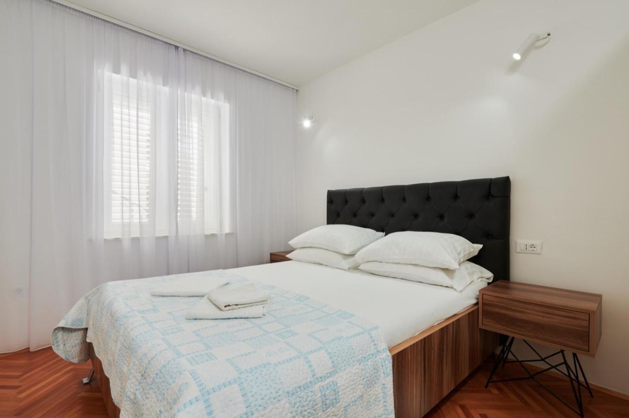 Apartmants Biocic โตรกีร์ ภายนอก รูปภาพ