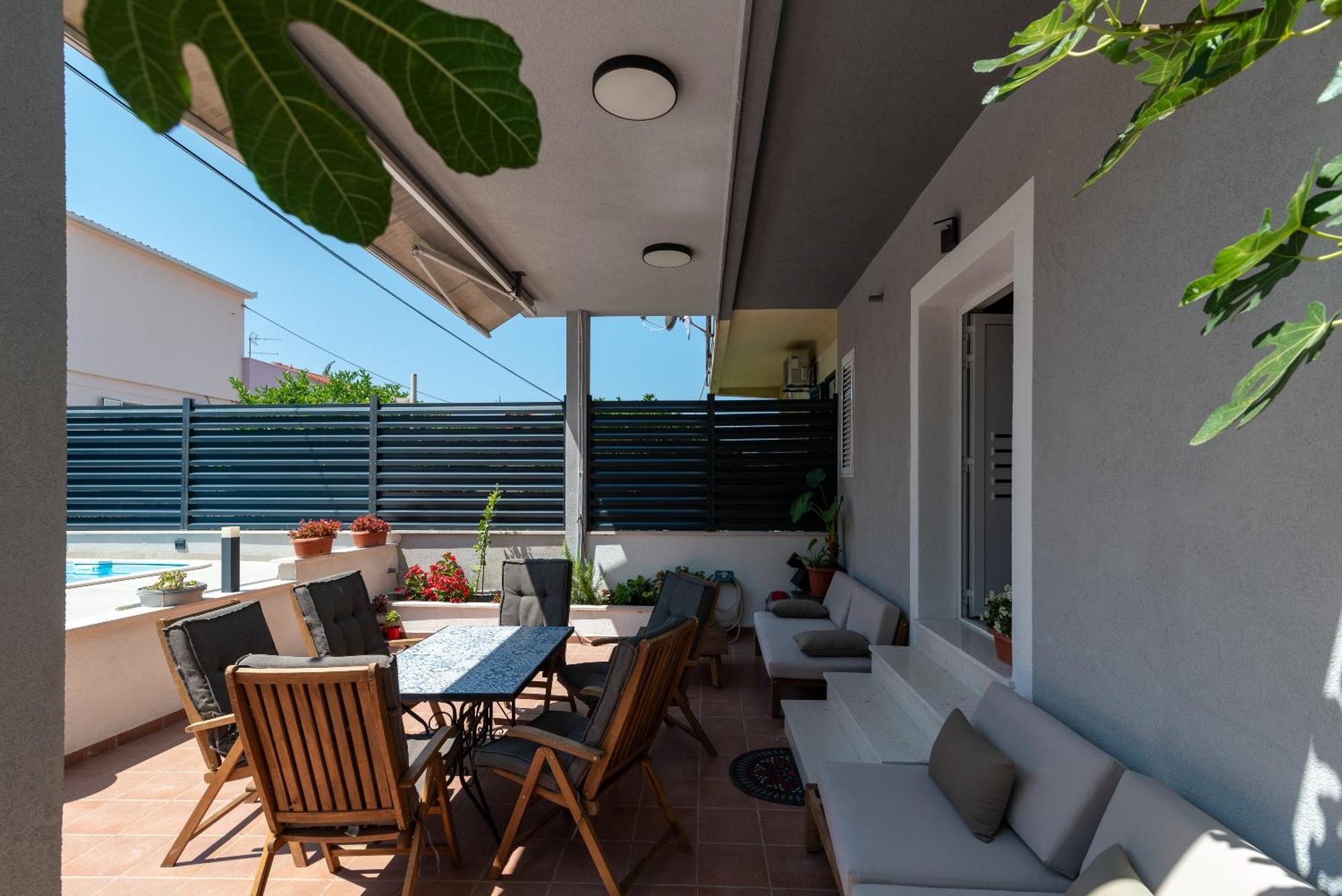 Apartmants Biocic โตรกีร์ ภายนอก รูปภาพ