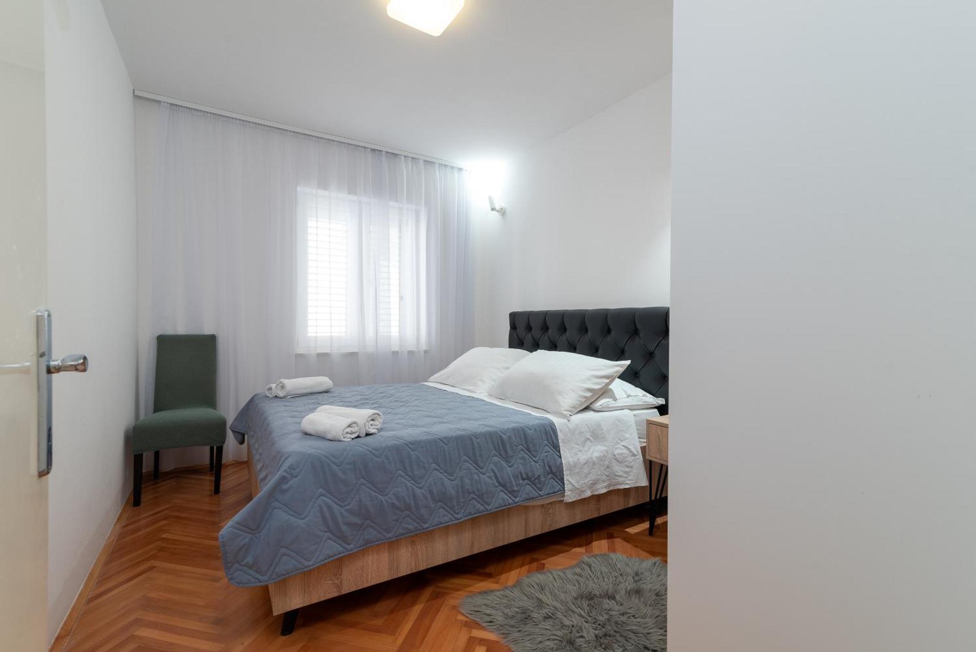 Apartmants Biocic โตรกีร์ ภายนอก รูปภาพ